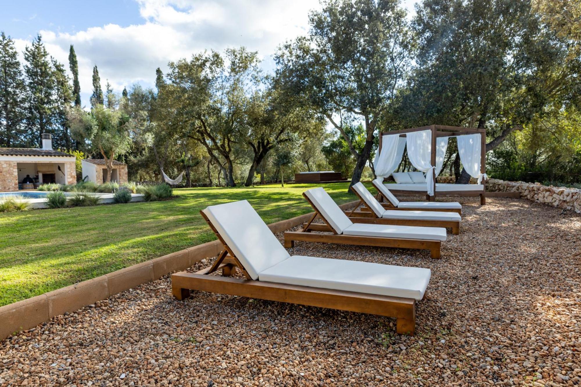 Es Mirador De Vernissa Jacuzzi Sauna Y Piscina Santa Margalida Luaran gambar