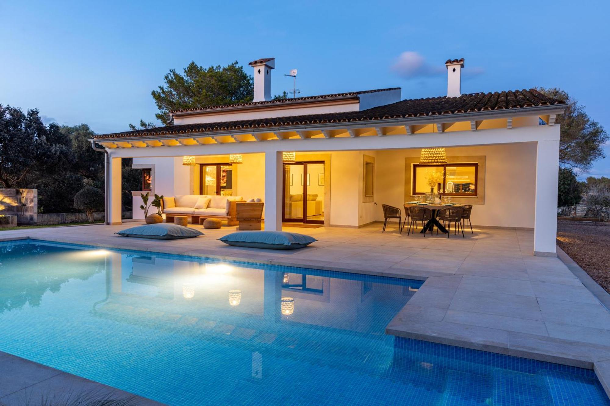 Es Mirador De Vernissa Jacuzzi Sauna Y Piscina Santa Margalida Luaran gambar